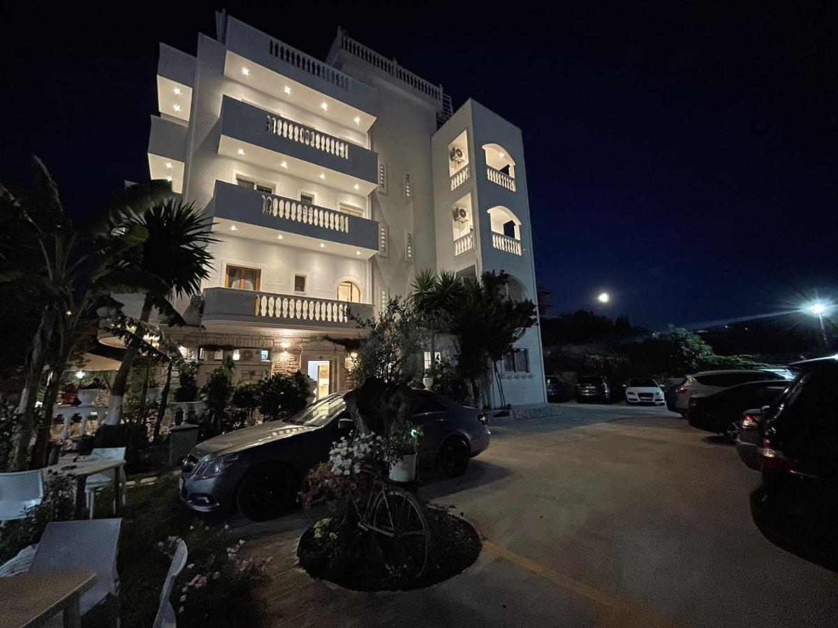 Vasiliu Boutique Hotel 4*